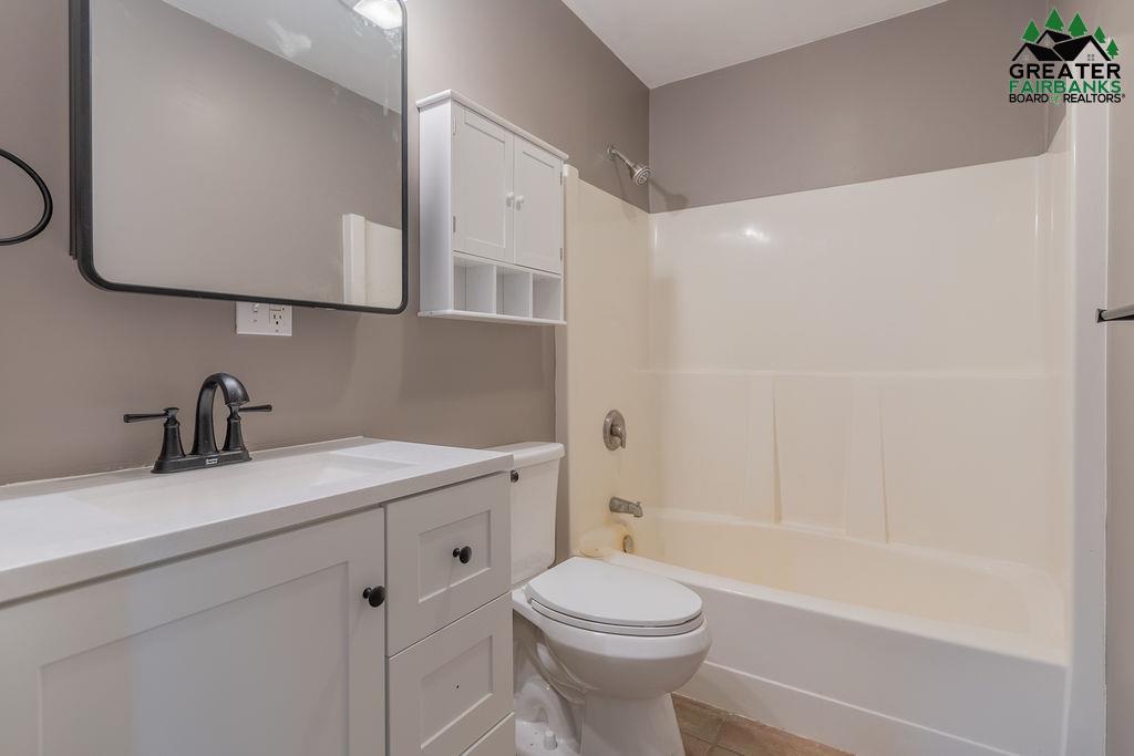 3845 PETER HAWK AVENUE