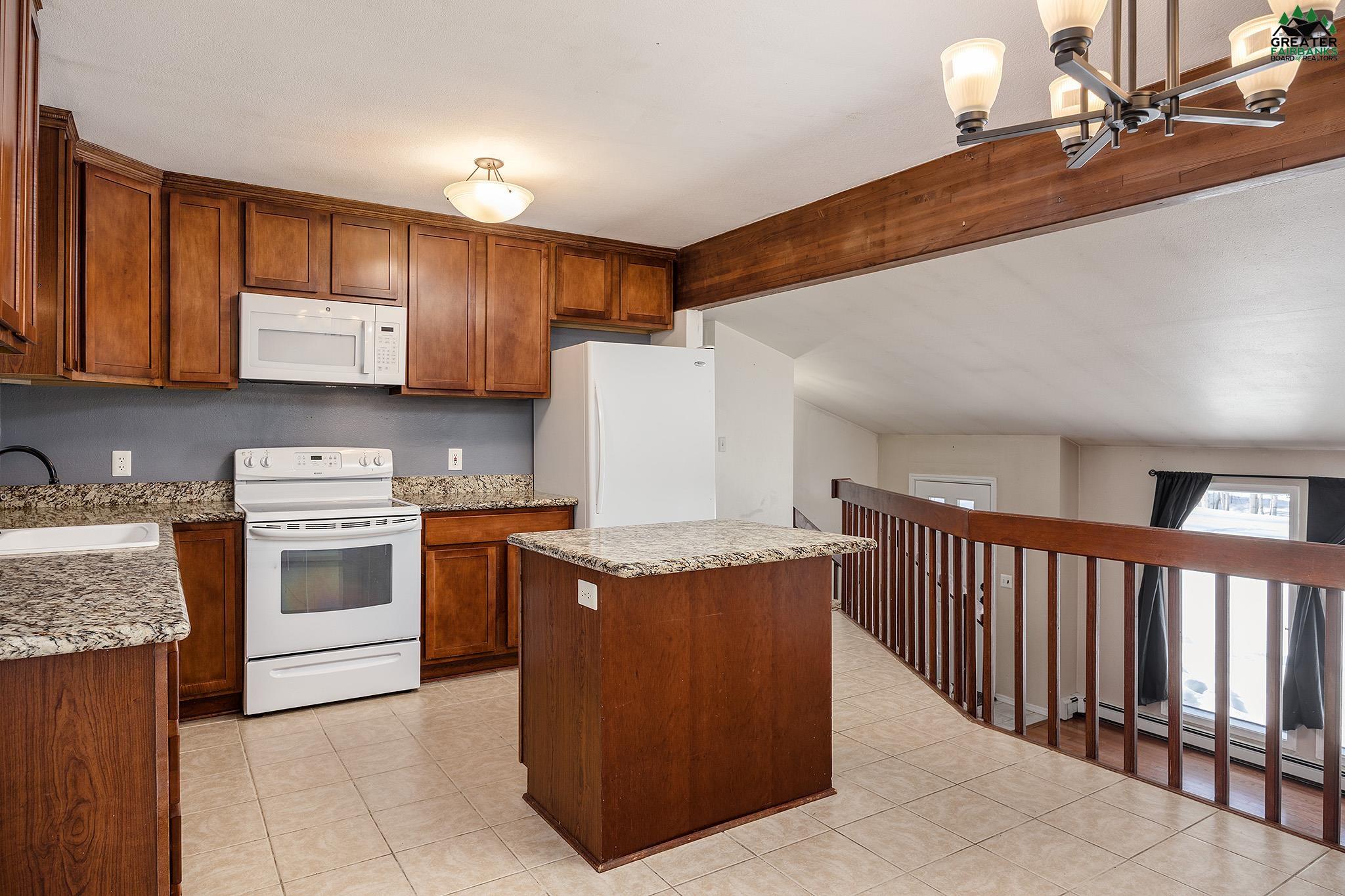 1030 DOYLE ROAD