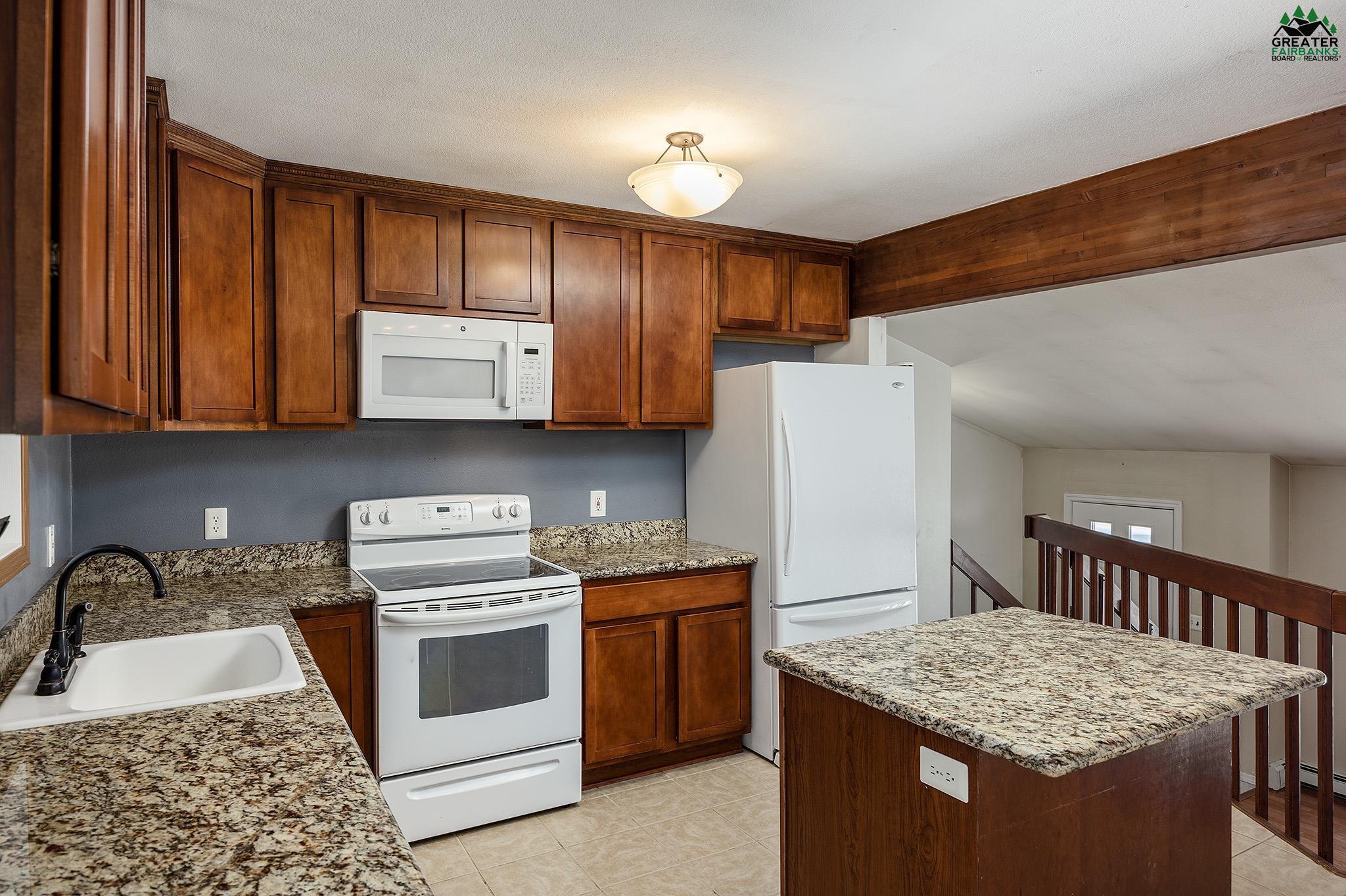1030 DOYLE ROAD