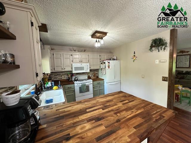 3438 SPRUCE BRANCH DRIVE
