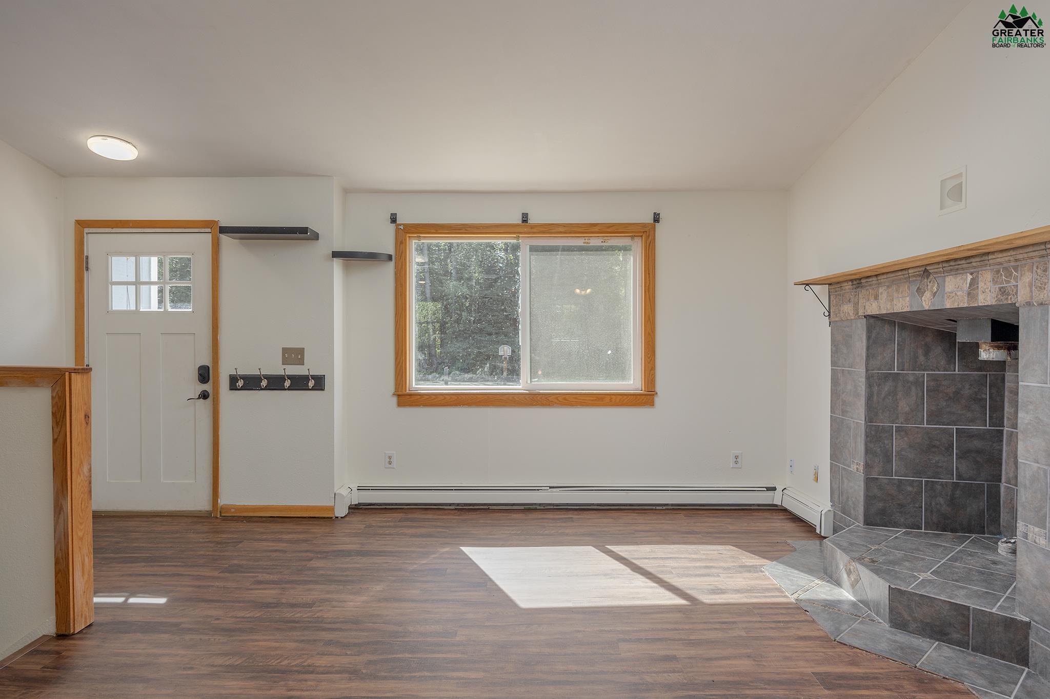 2658 CLYDESDALE DRIVE