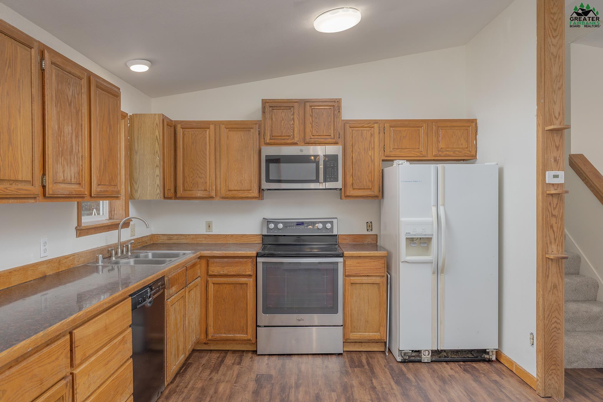 2658 CLYDESDALE DRIVE