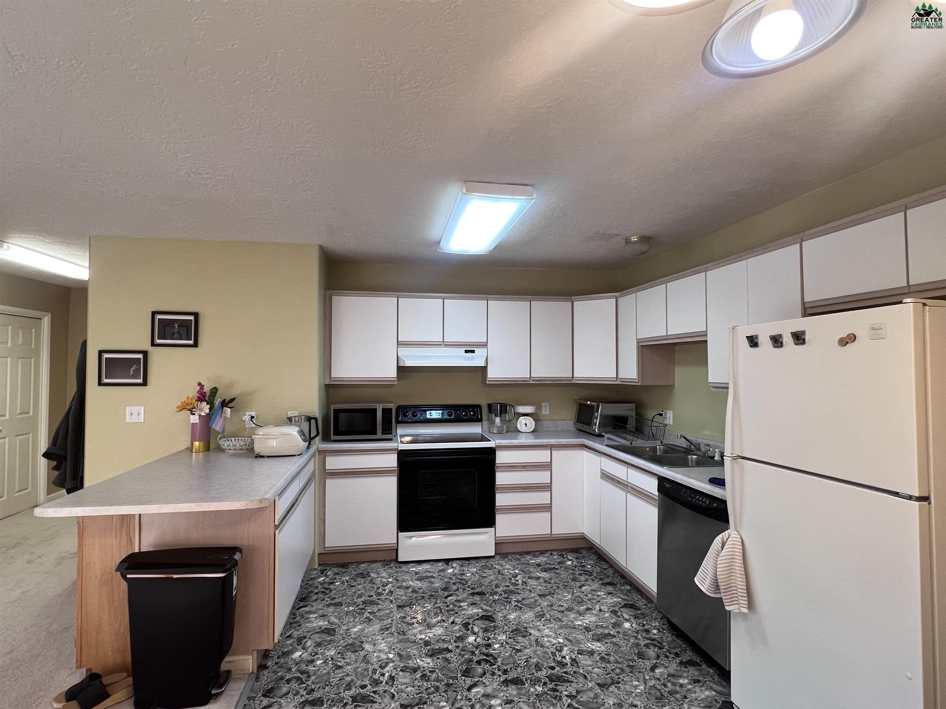 3195 COLLEGE ROAD Unit 5