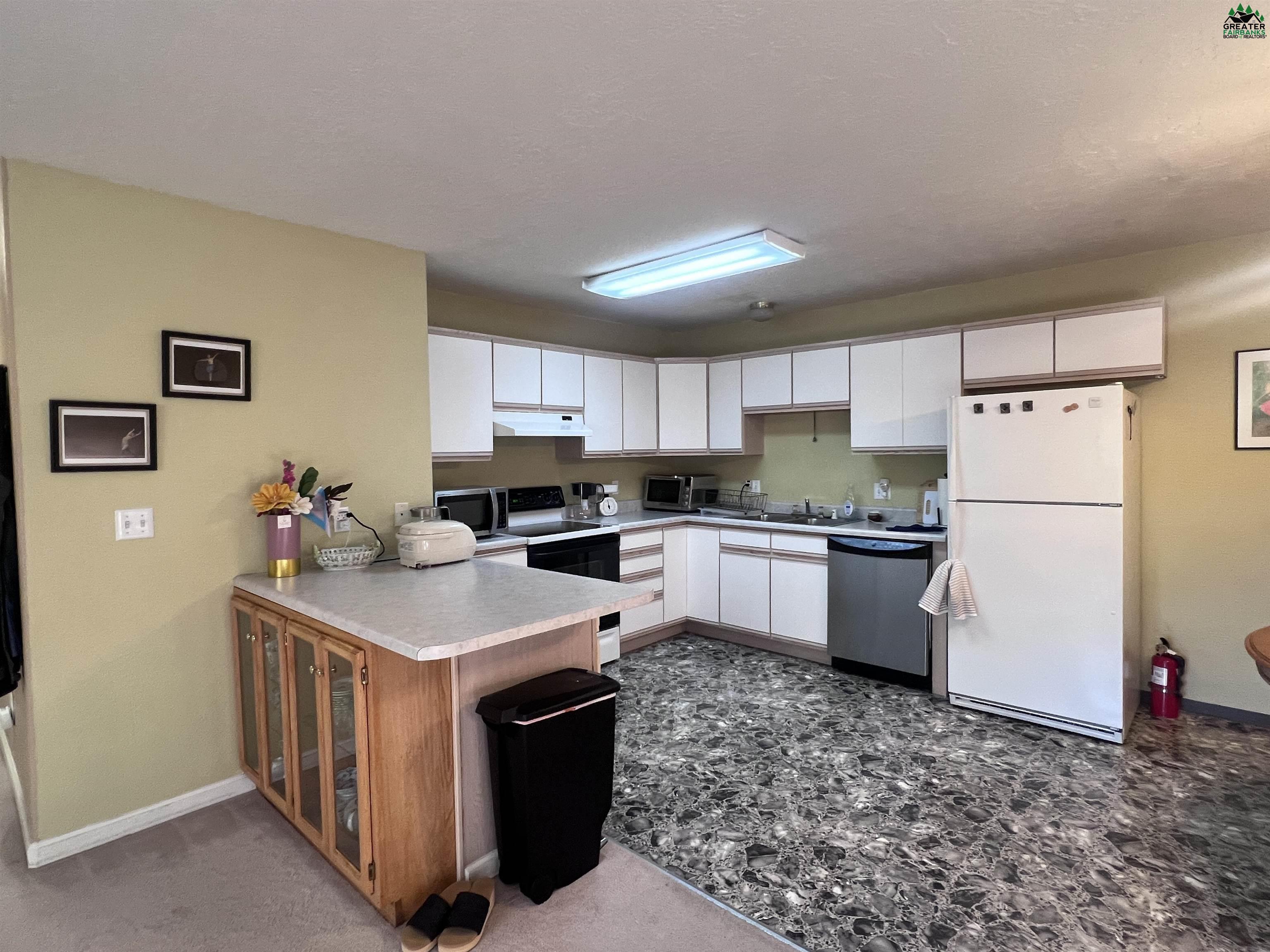 3195 COLLEGE ROAD Unit 5