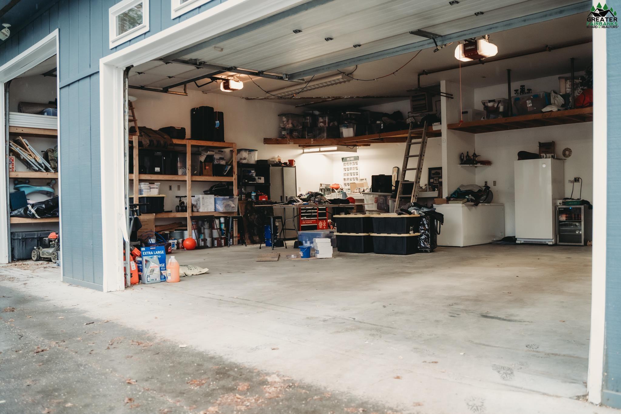 452 MARSHALL DRIVE