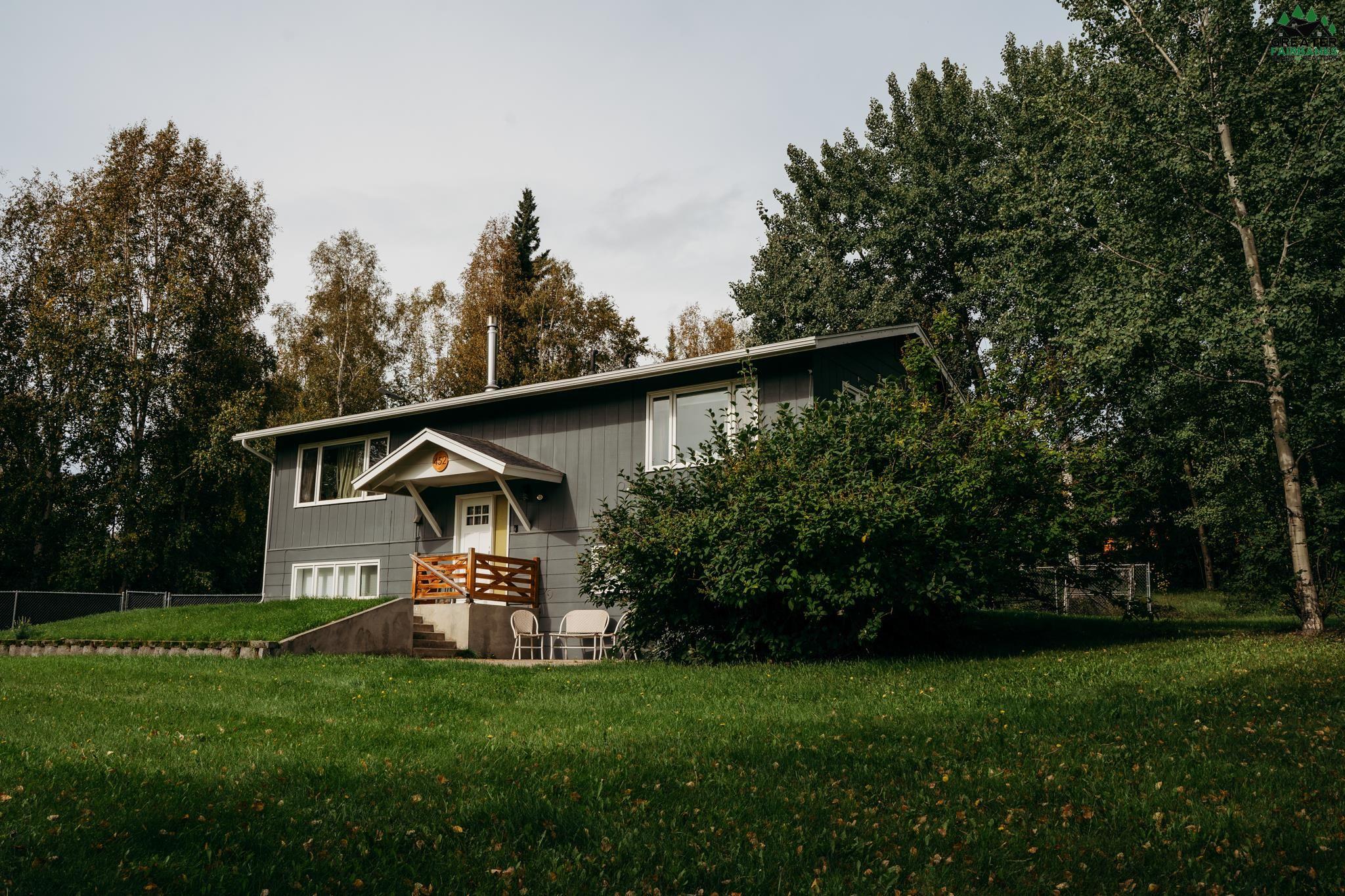 452 MARSHALL DRIVE