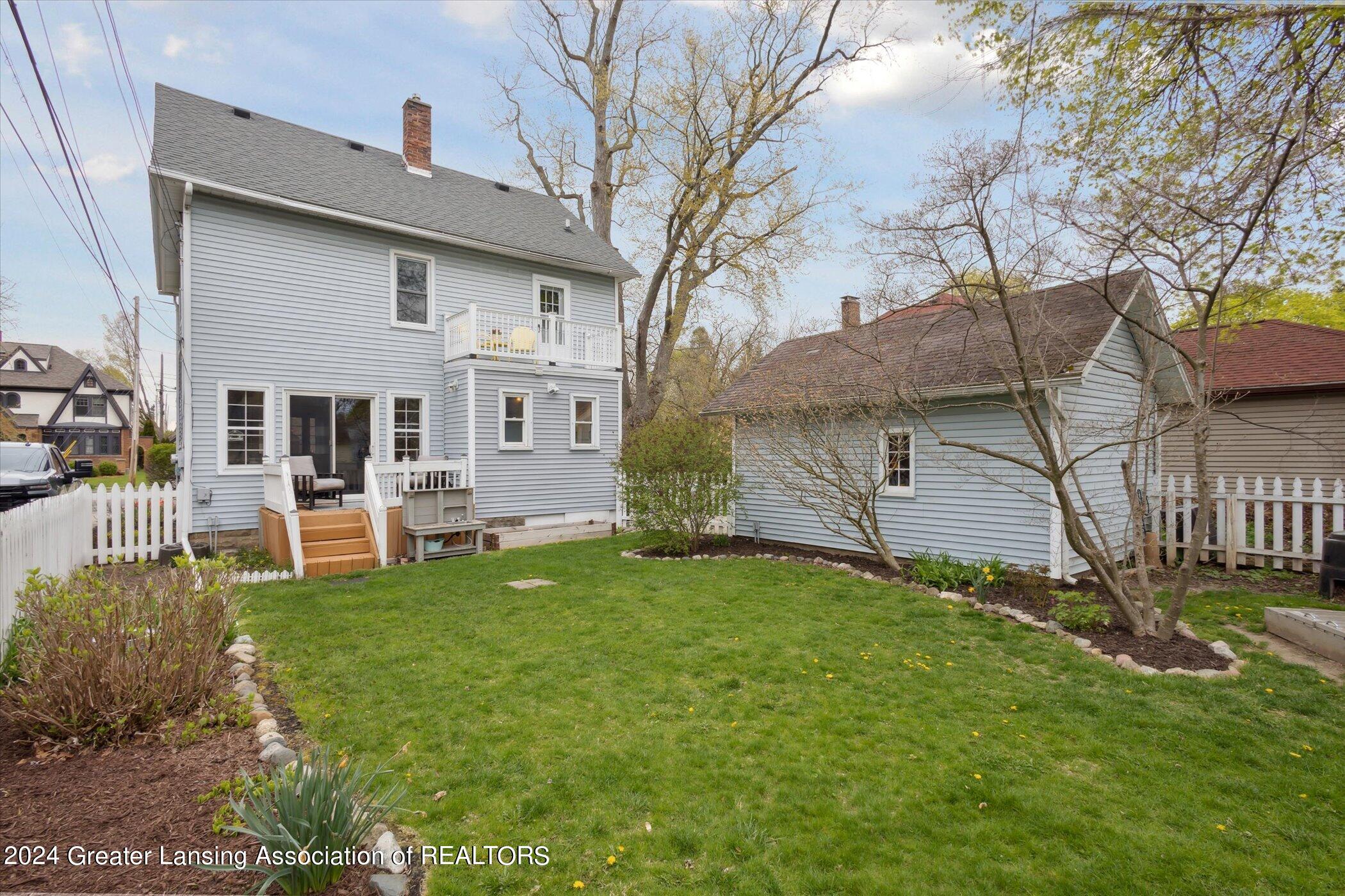 1509 W Kalamazoo Street