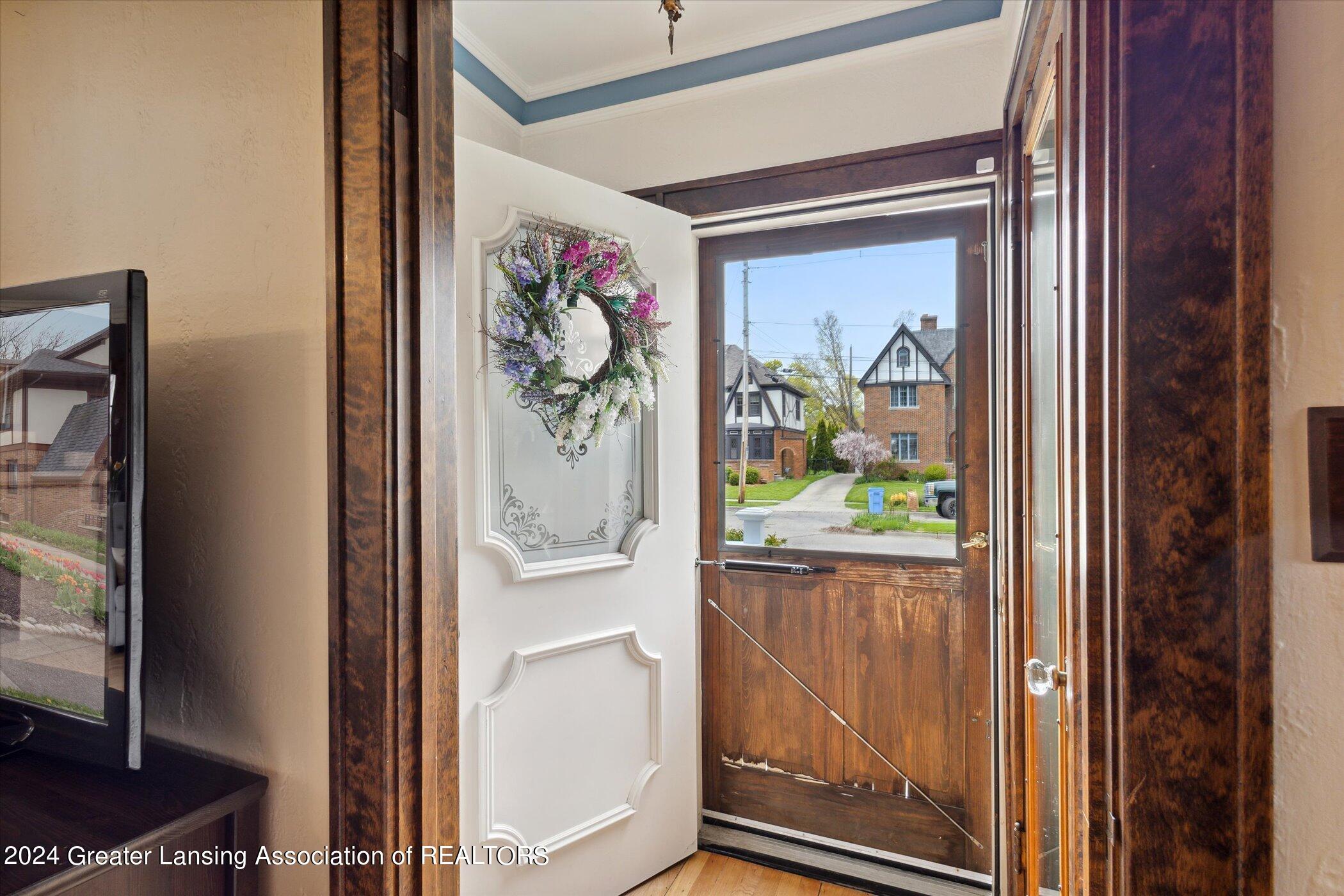 1509 W Kalamazoo Street