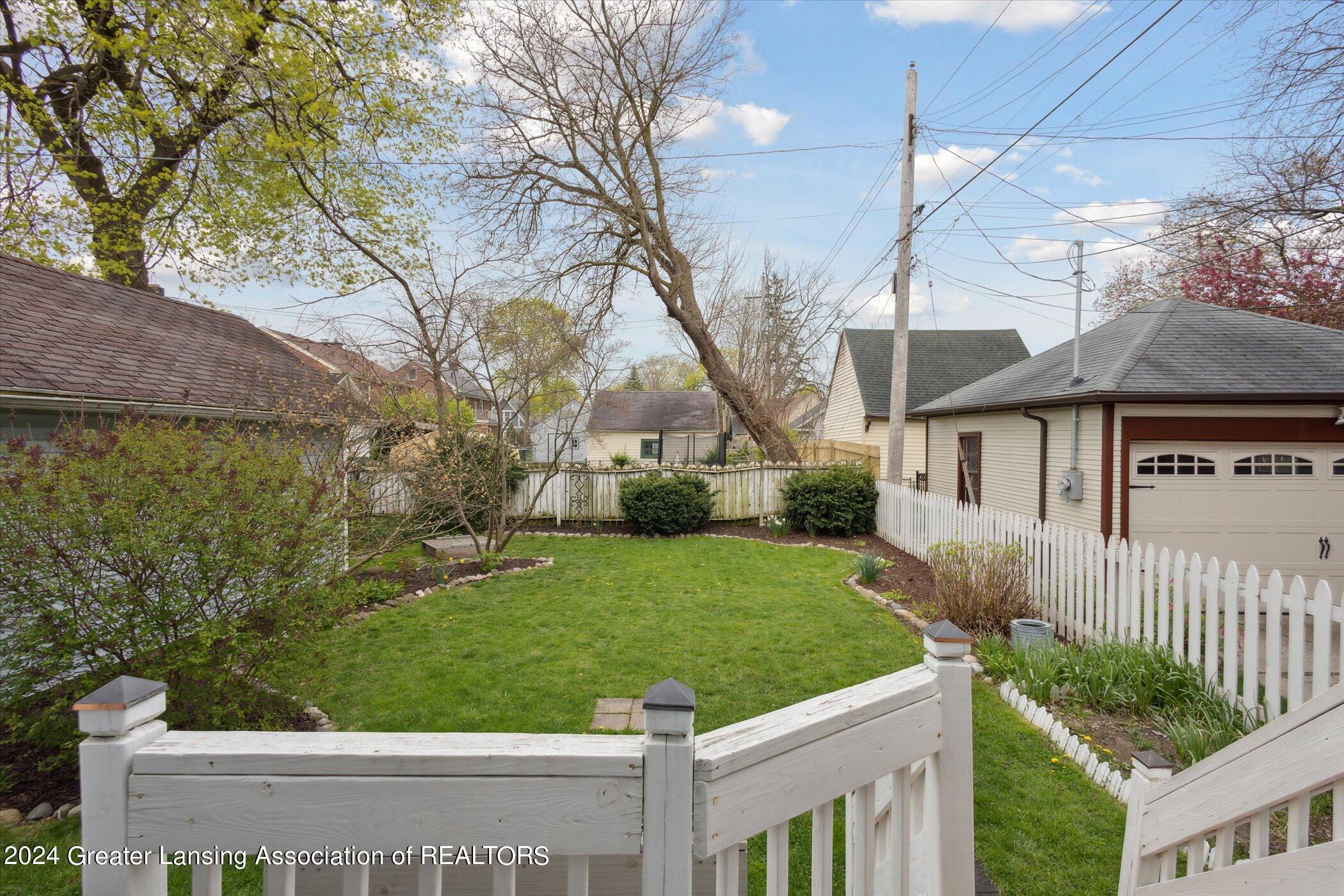 1509 W Kalamazoo Street