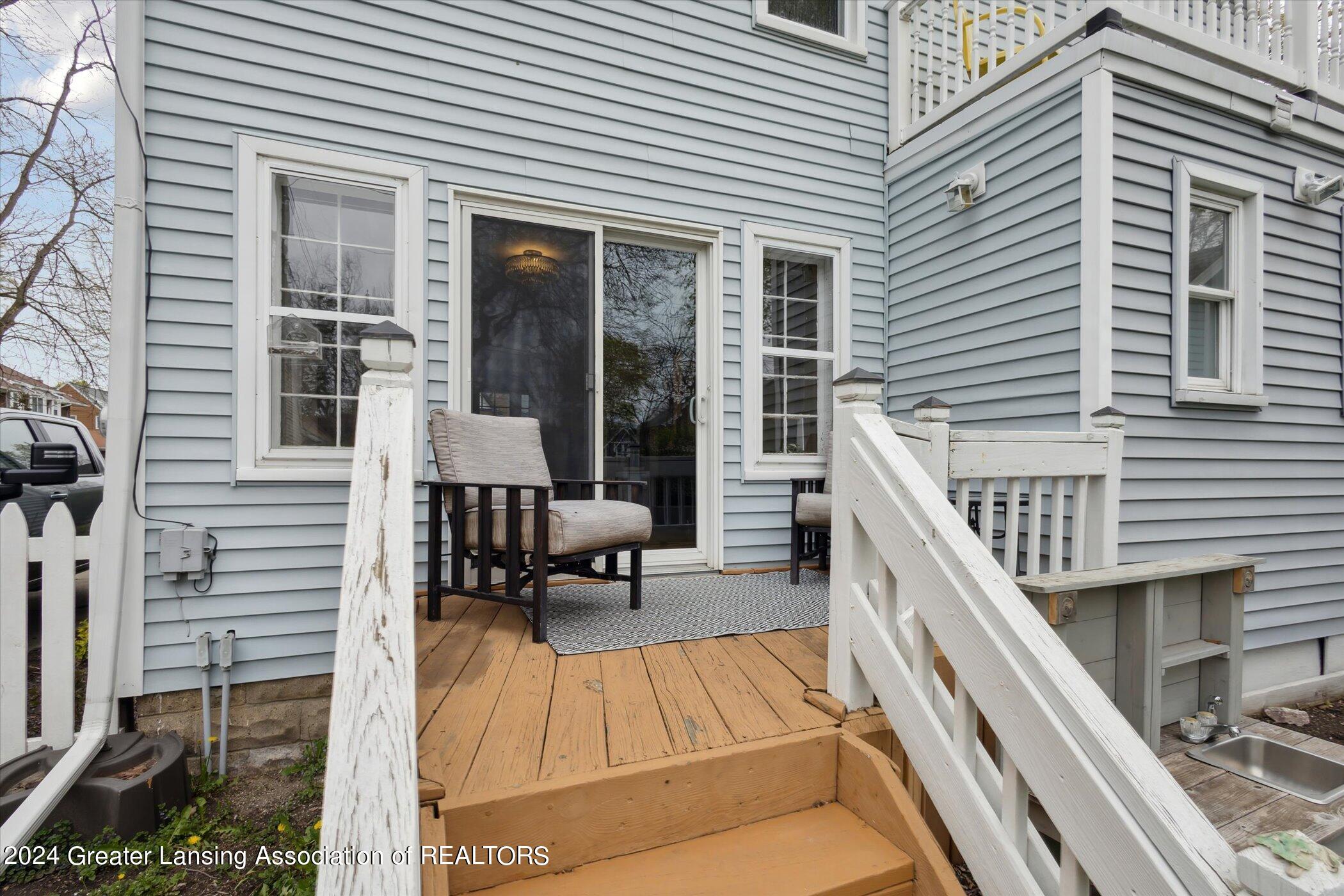 1509 W Kalamazoo Street