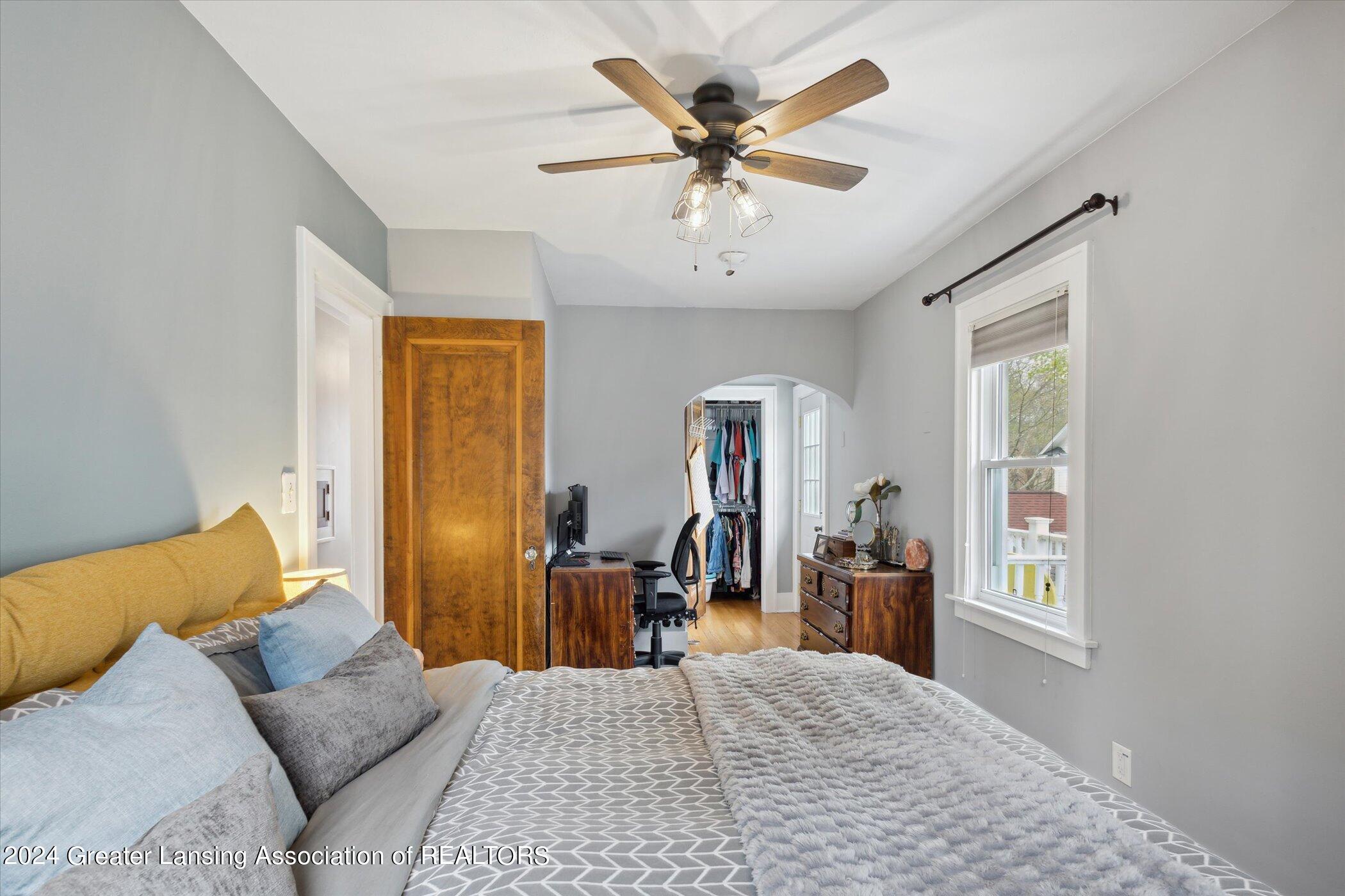 1509 W Kalamazoo Street