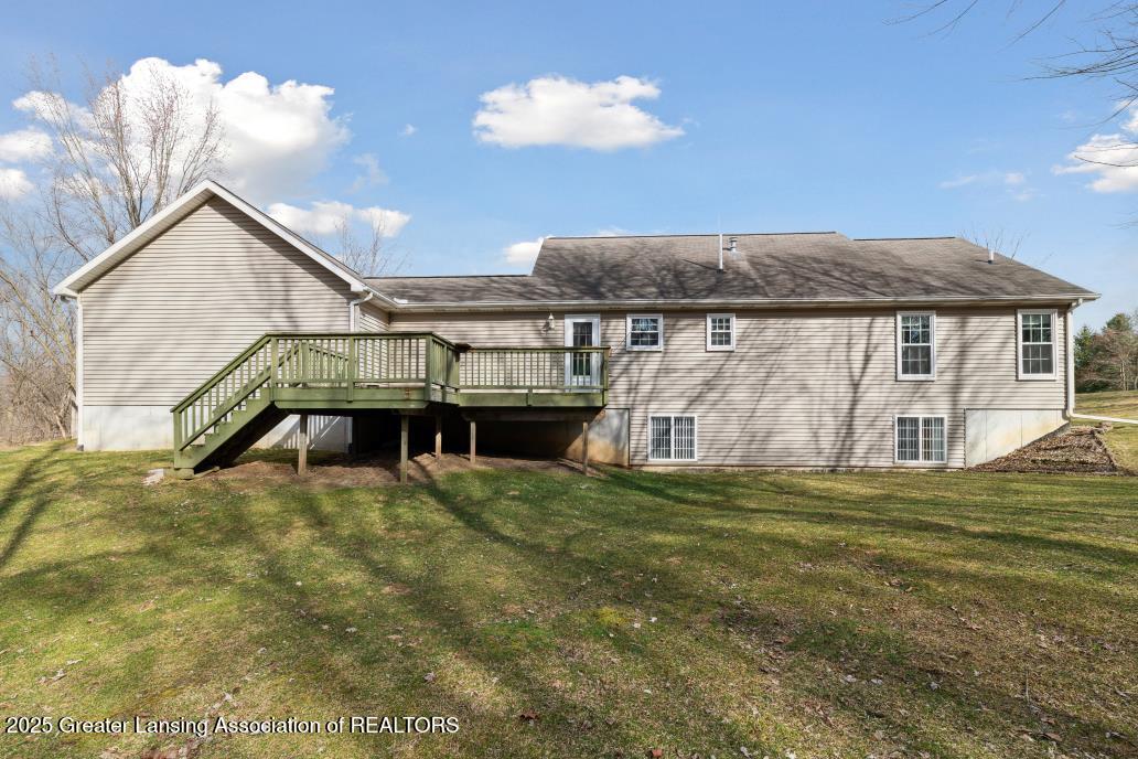 5215 N Hartel Road