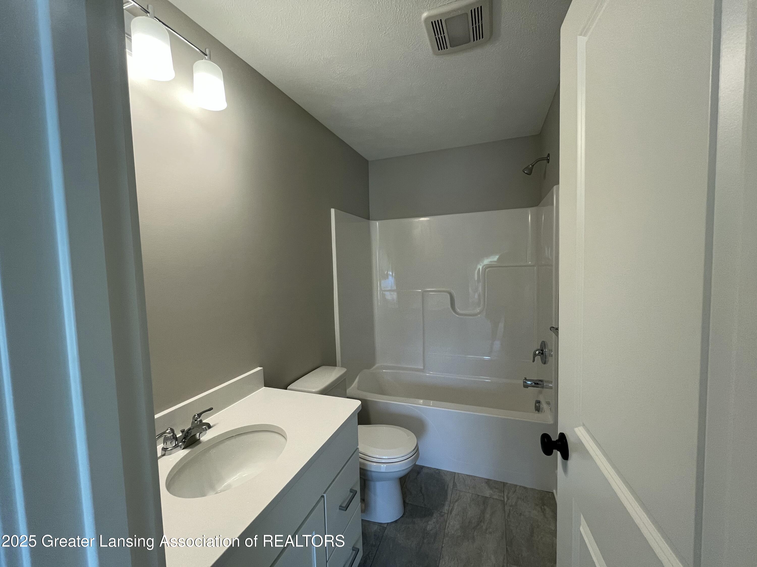 6686 Castleton Drive