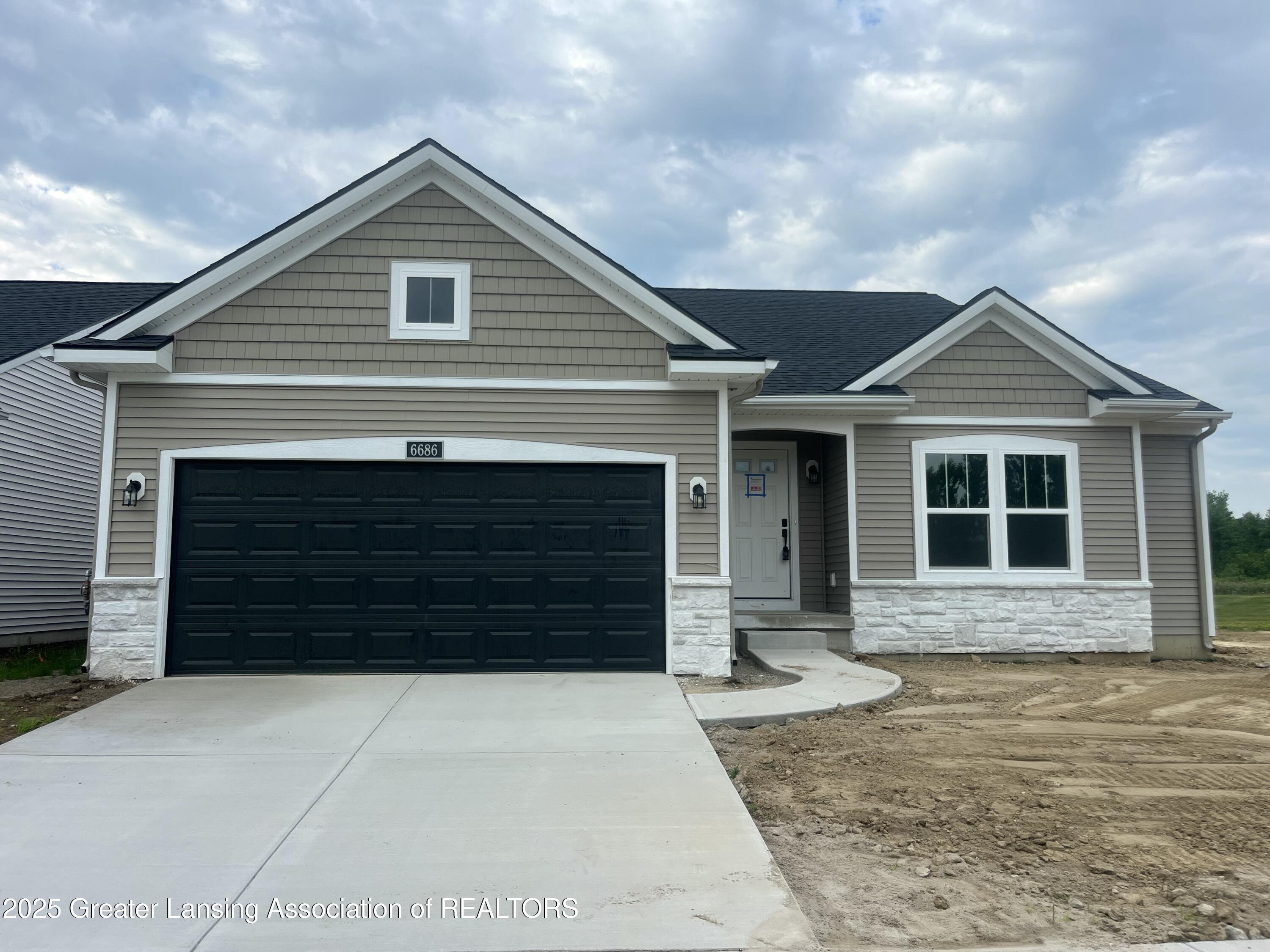 6686 Castleton Drive