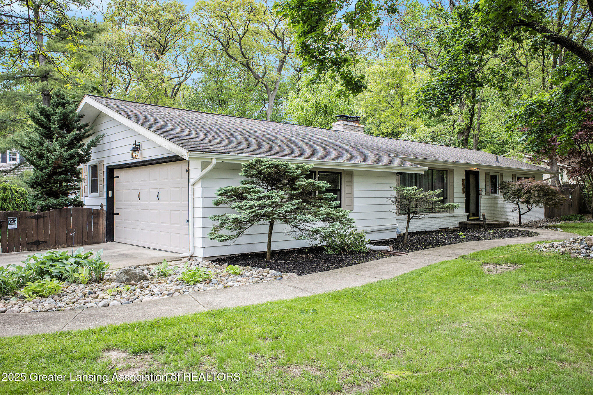 1504 Forest Hills Drive
