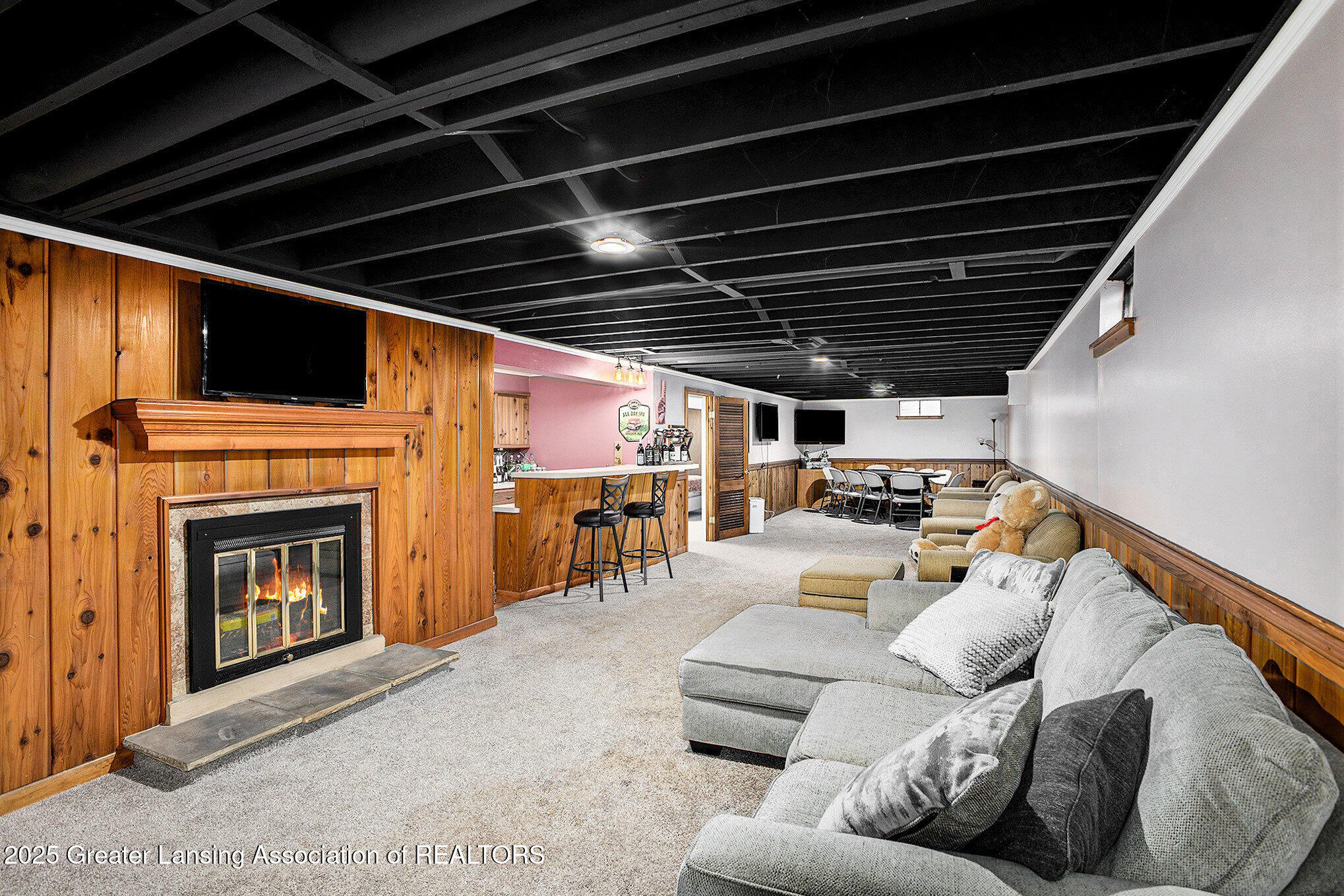 1504 Forest Hills Drive