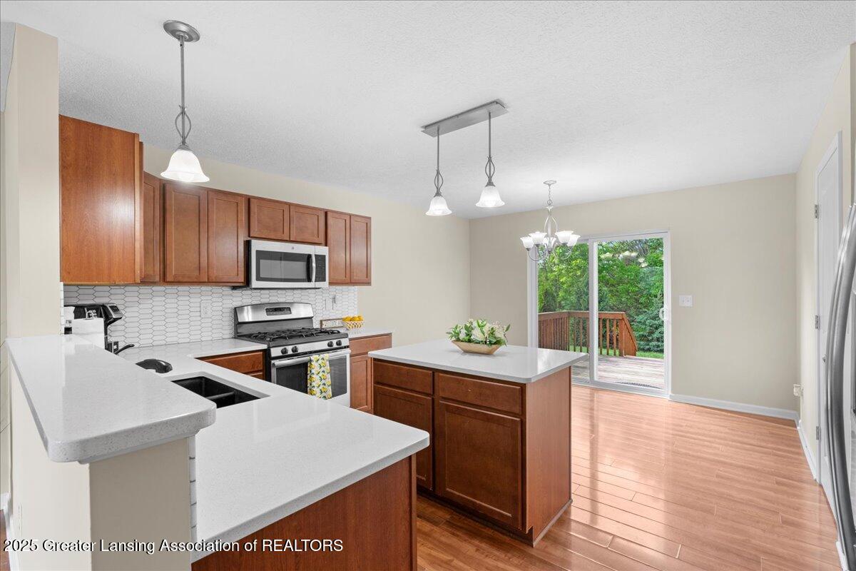 4026 Watts Lane