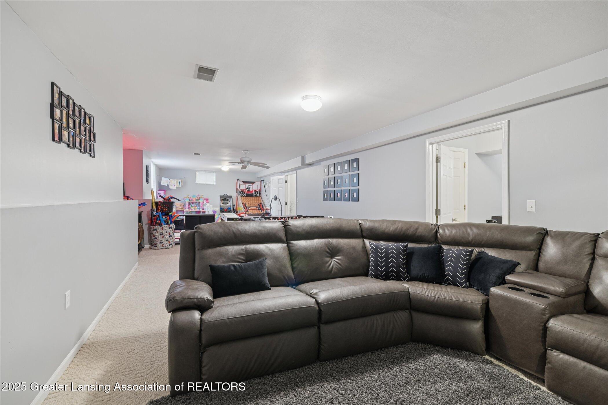 3239 Innsbrook Drive