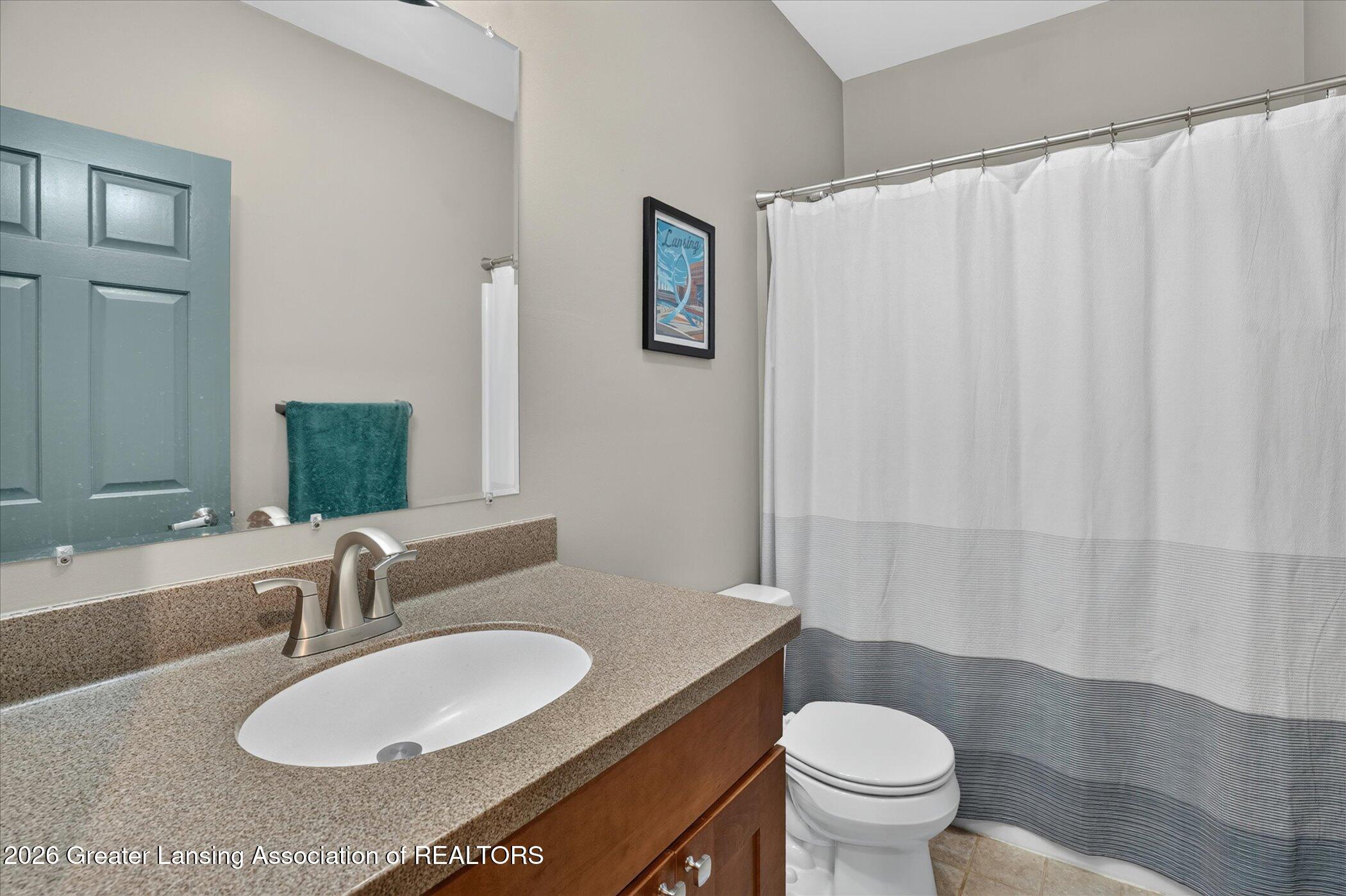 214 S Washington Square 4