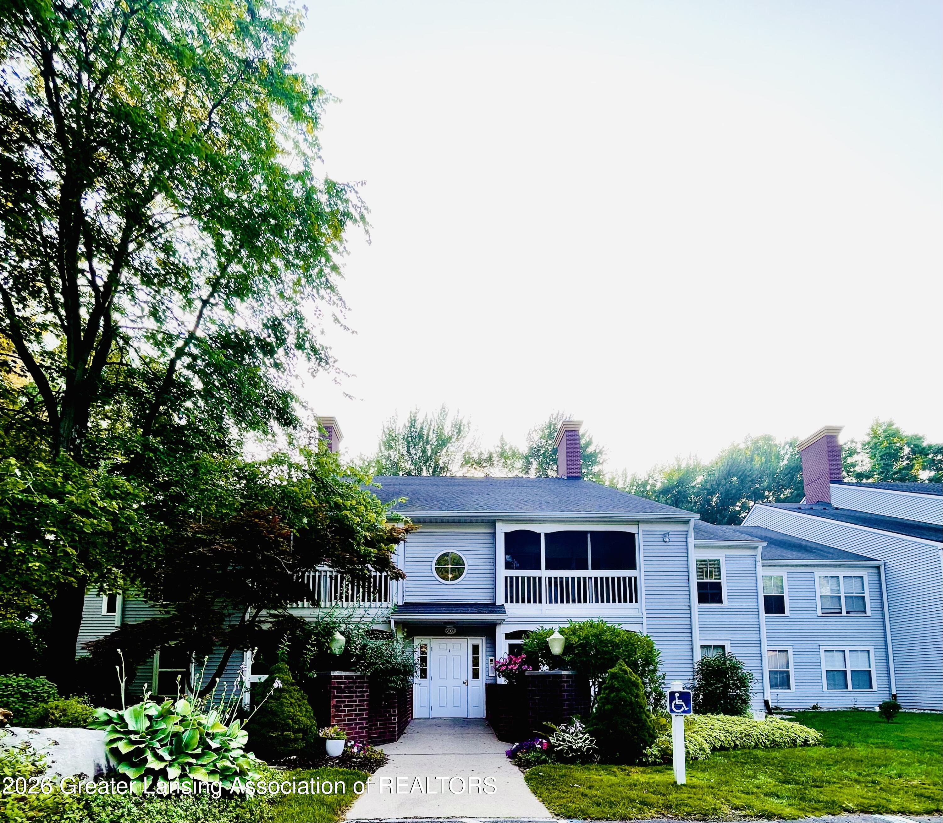 607 Curzon Court 103