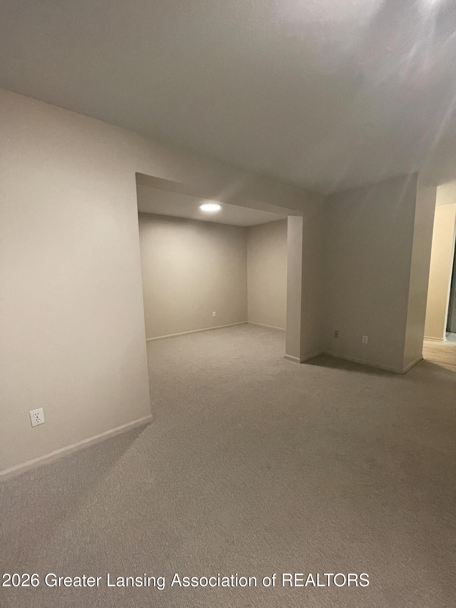607 Curzon Court 103