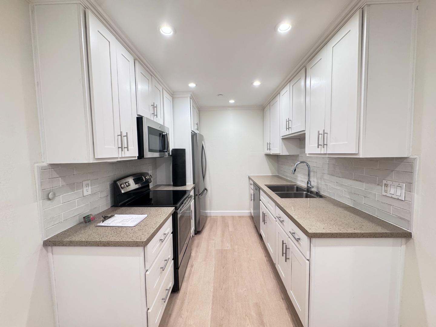 101 2nd ST 5