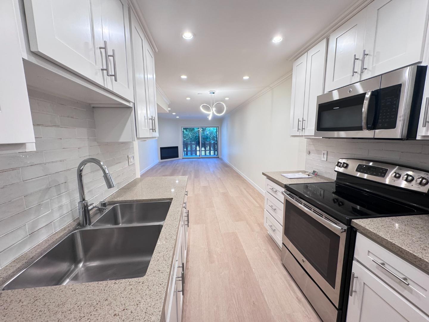 101 2nd ST 5