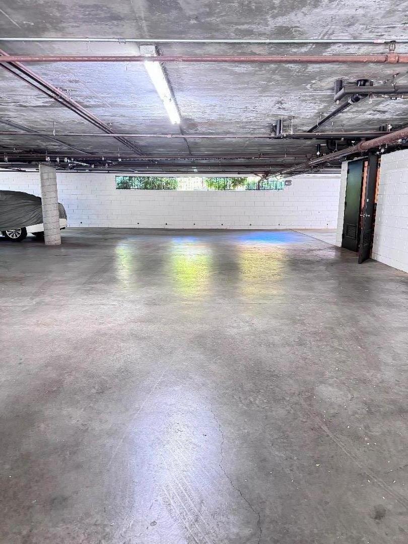 101 2nd ST 5