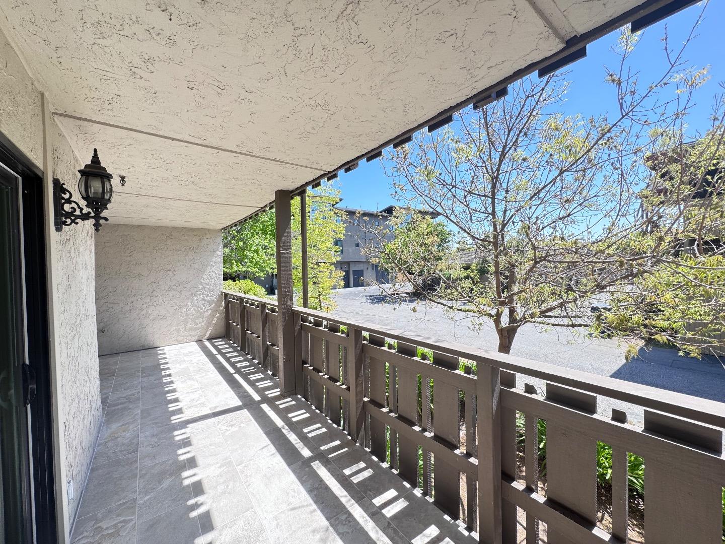 101 2nd ST 5