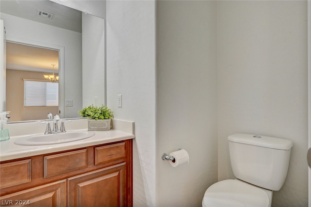 7604 Tiffany Lamp Court