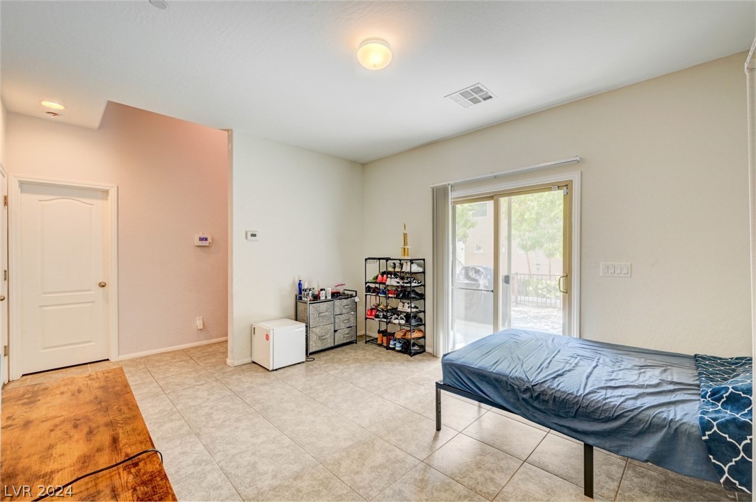 7604 Tiffany Lamp Court