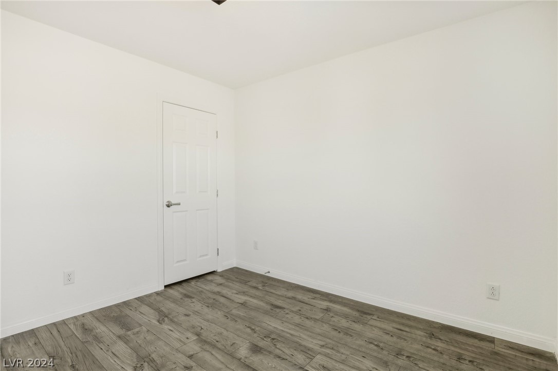 7695 Sandhaven Street