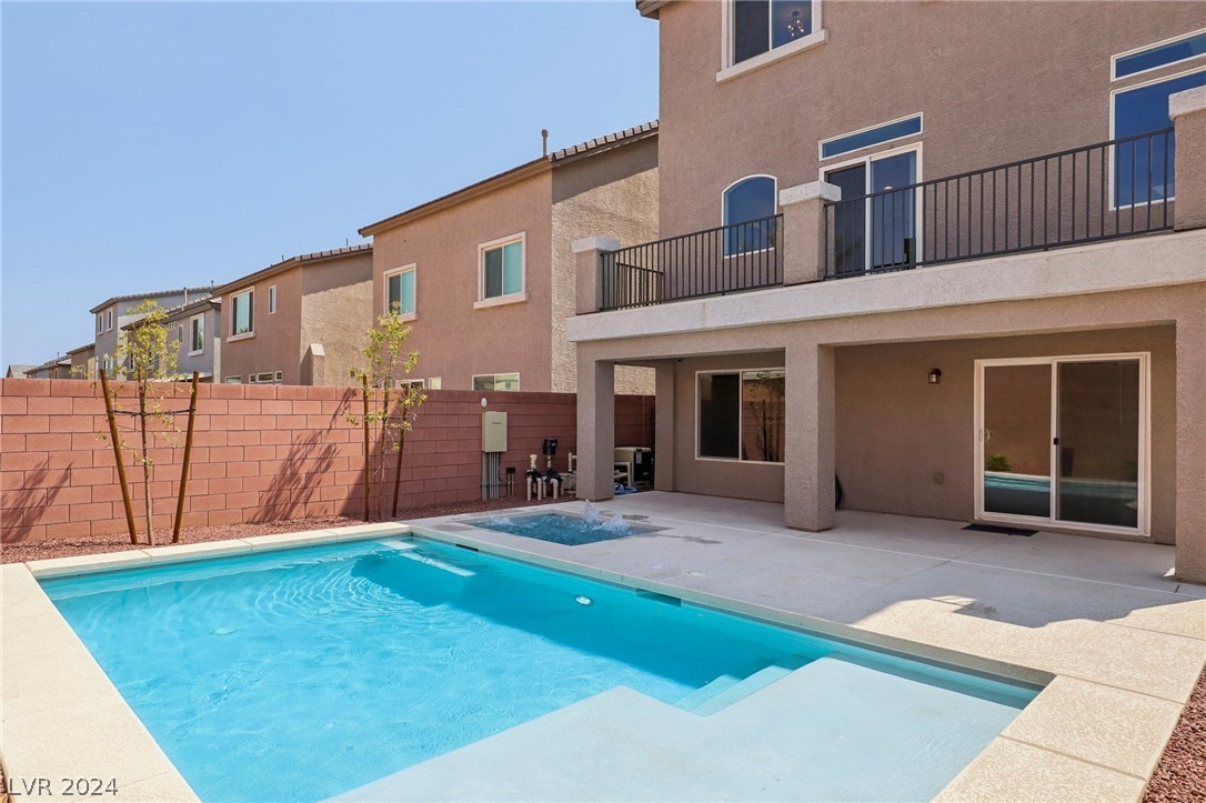 7695 Sandhaven Street