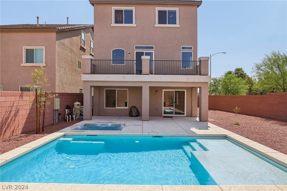 7695 Sandhaven Street