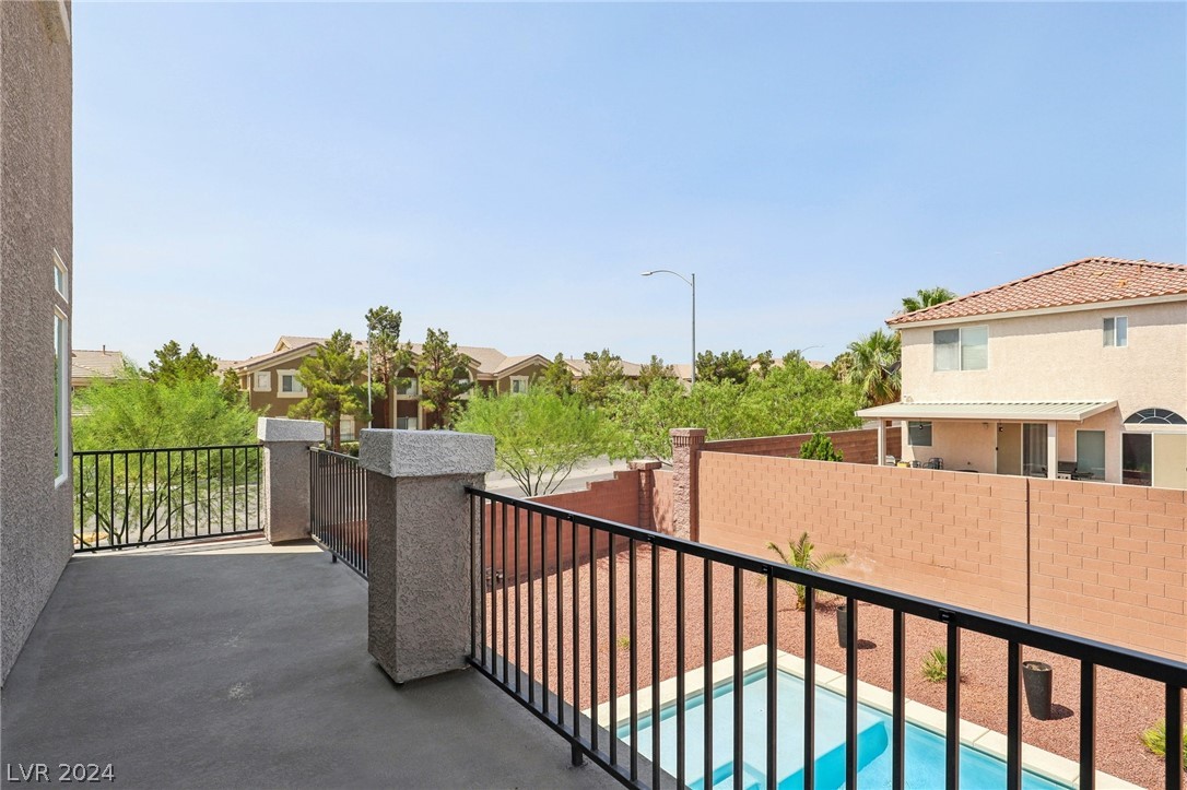 7695 Sandhaven Street