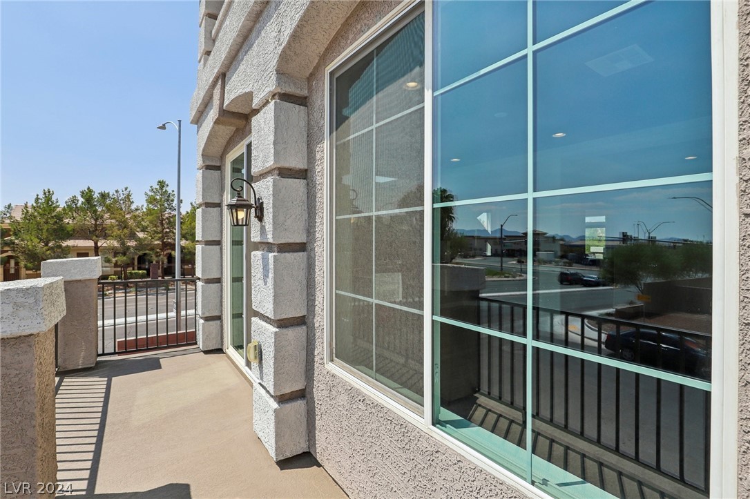 7695 Sandhaven Street