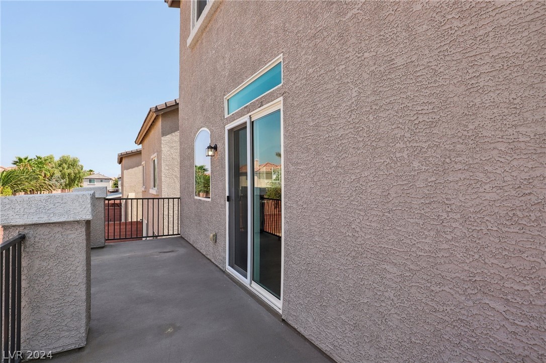 7695 Sandhaven Street