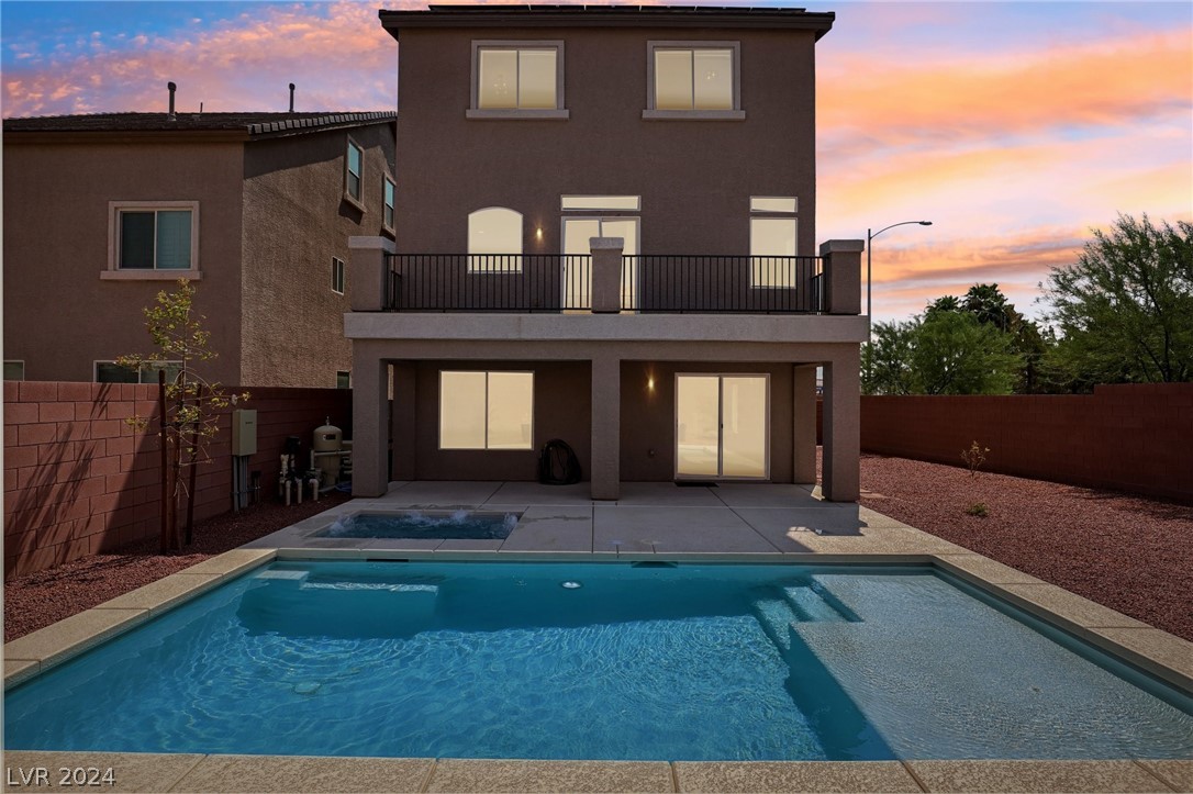 7695 Sandhaven Street