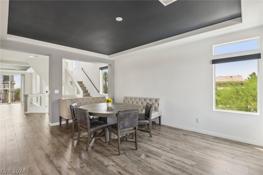 7695 Sandhaven Street