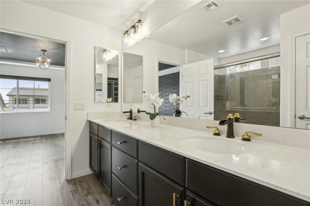 7695 Sandhaven Street