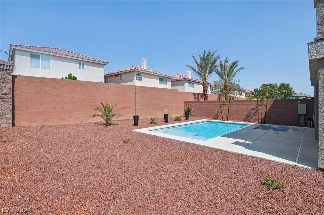 7695 Sandhaven Street