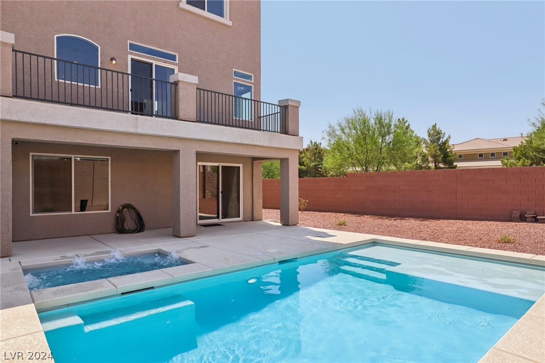 7695 Sandhaven Street