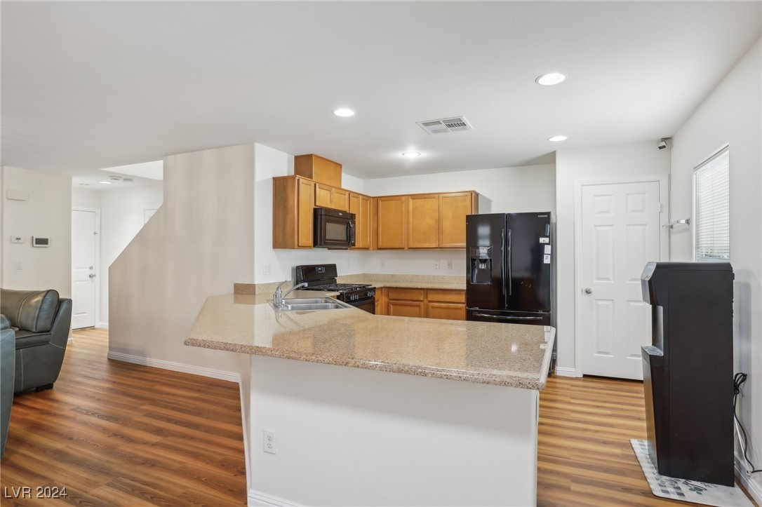 5532 South Riley Street