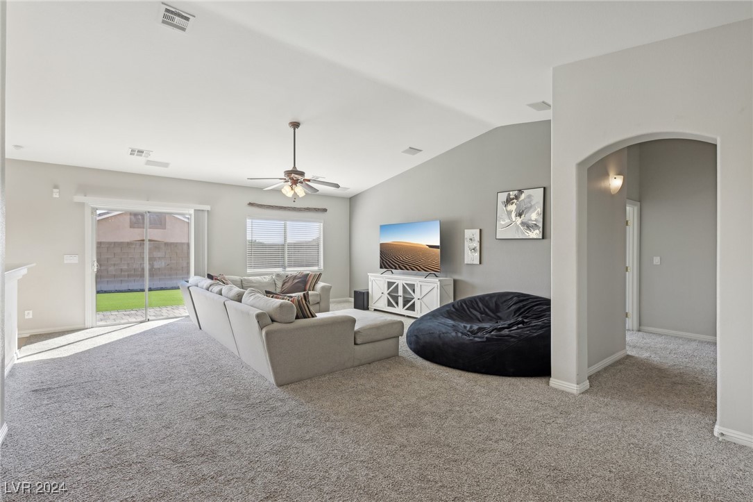 5848 Gangplank Street