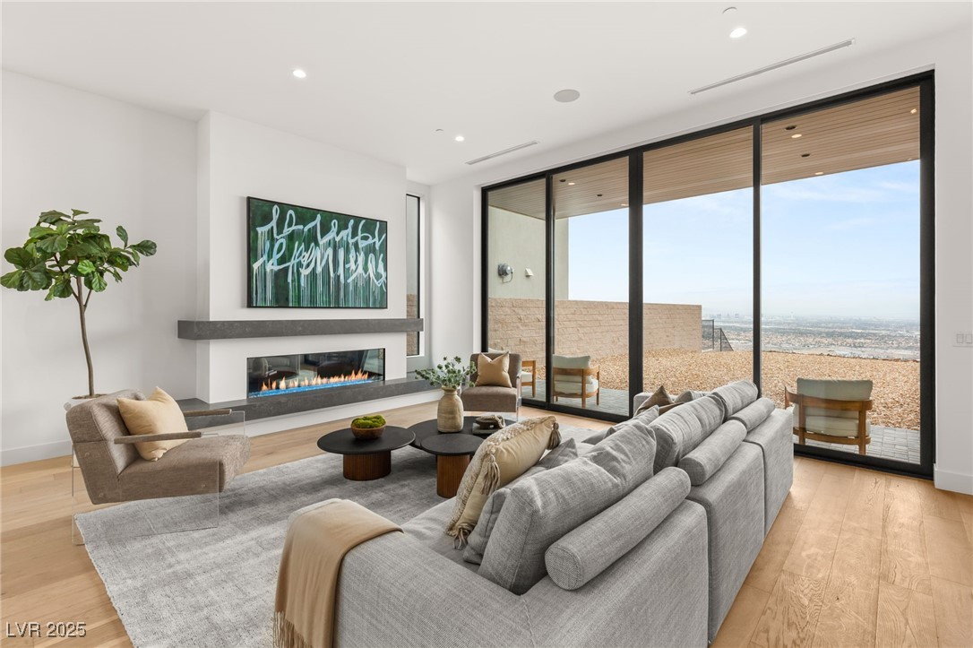 506 Overlook Rim Drive