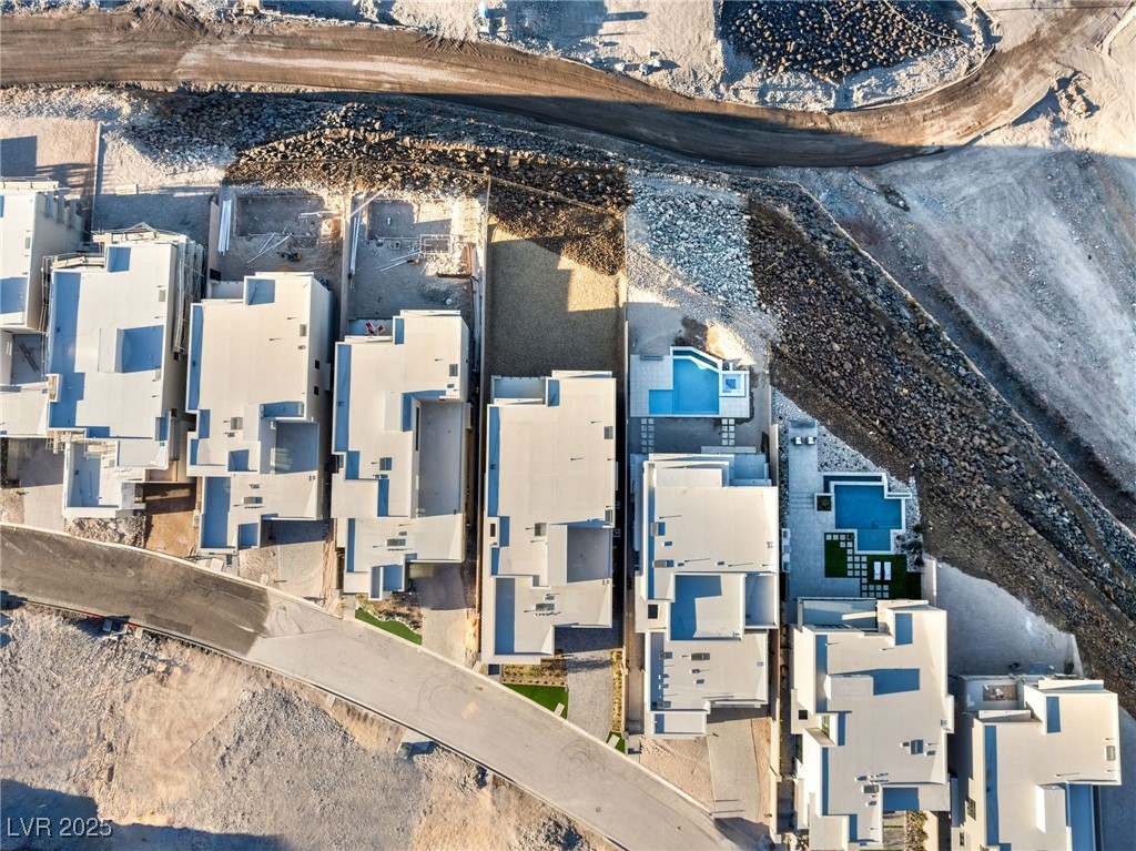 506 Overlook Rim Drive