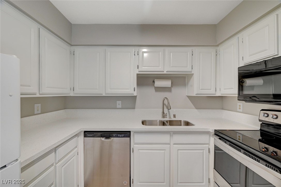 3151 Soaring Gulls Drive 1010