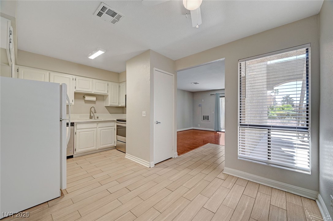 3151 Soaring Gulls Drive 1010