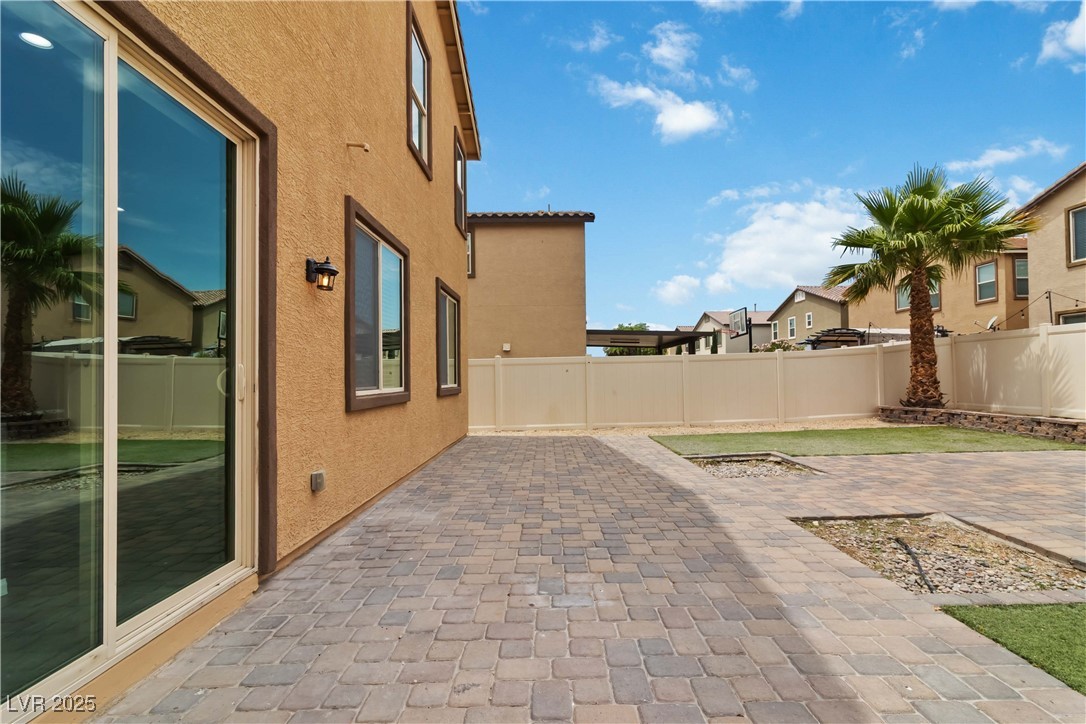 5317 Golden Melody Lane