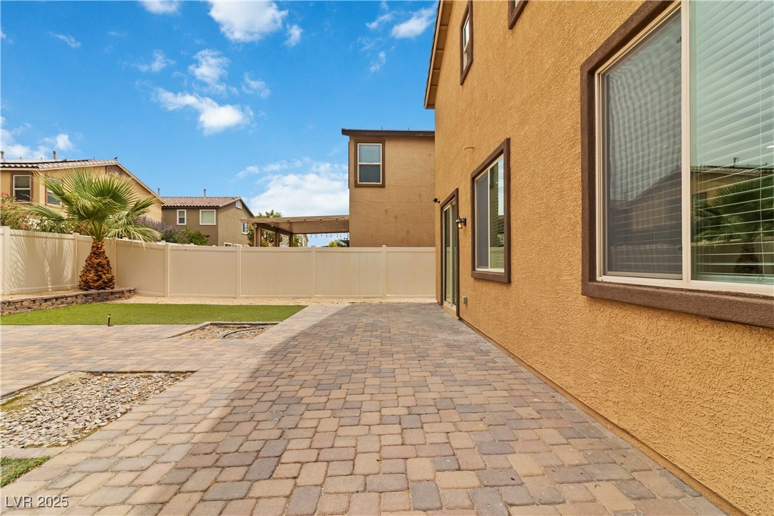 5317 Golden Melody Lane